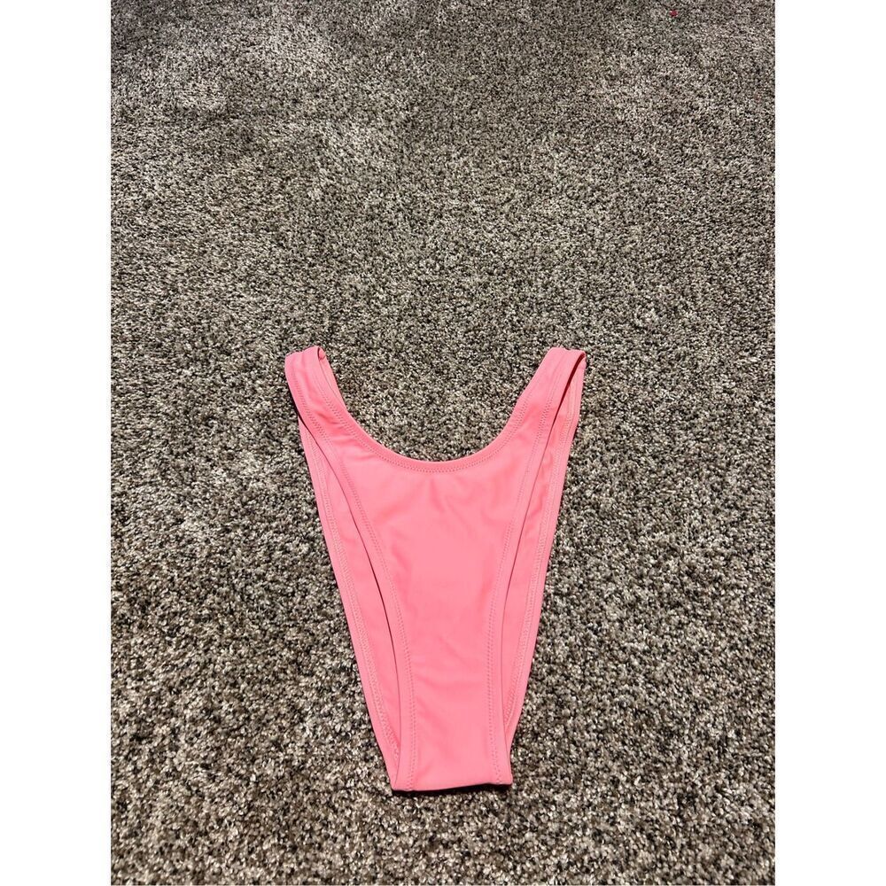 ‼️sale‼️Desert Dreamer pink bikini bottoms size medium C27-71